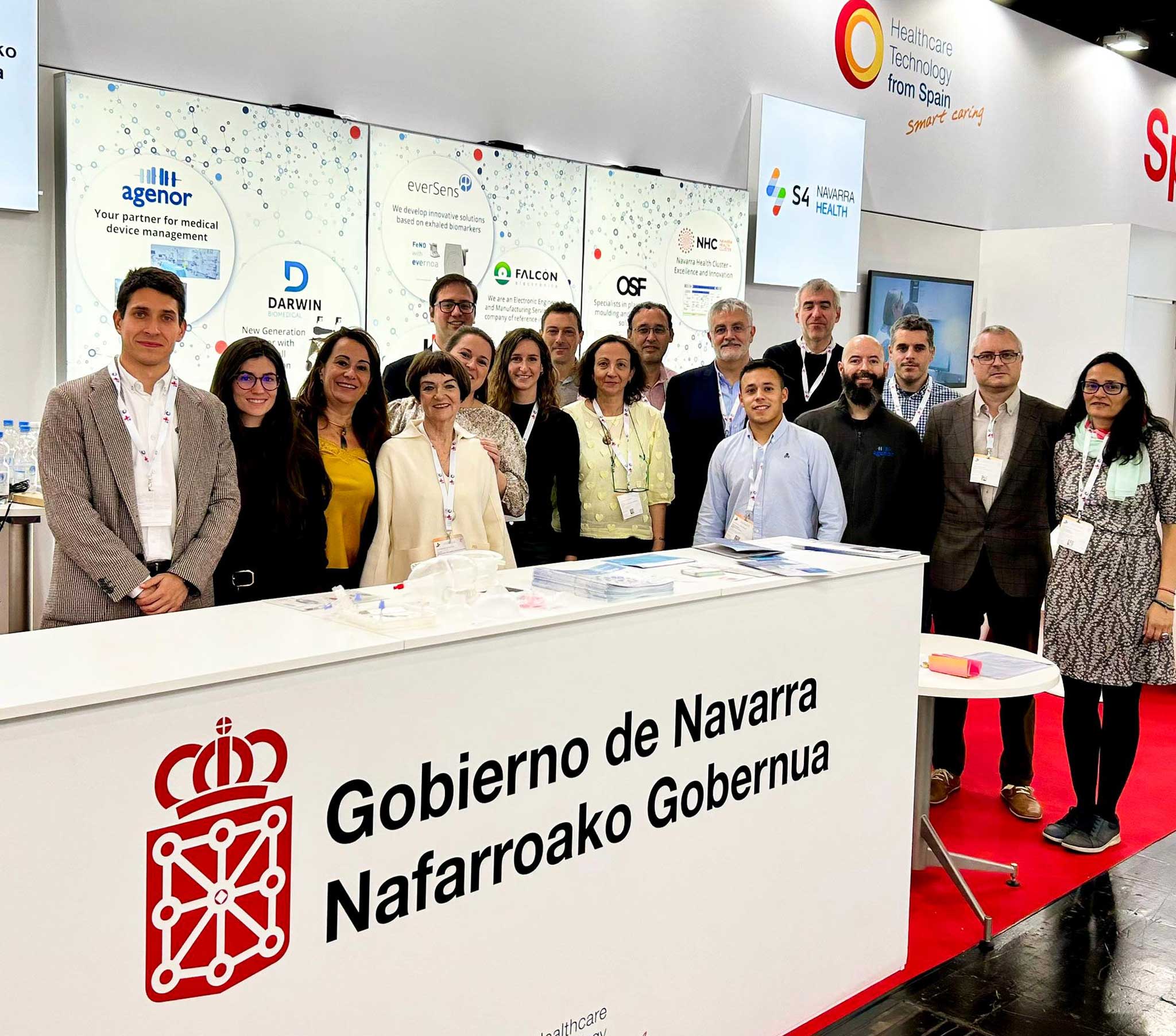 Con el equipo del Gobierno de Navarra en MEDICA 2023